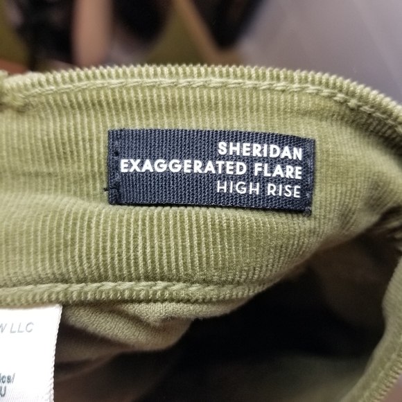 Veronica Beard Sheridan exaggerated high rise flare velvet corduroy cords - Picture 5 of 13